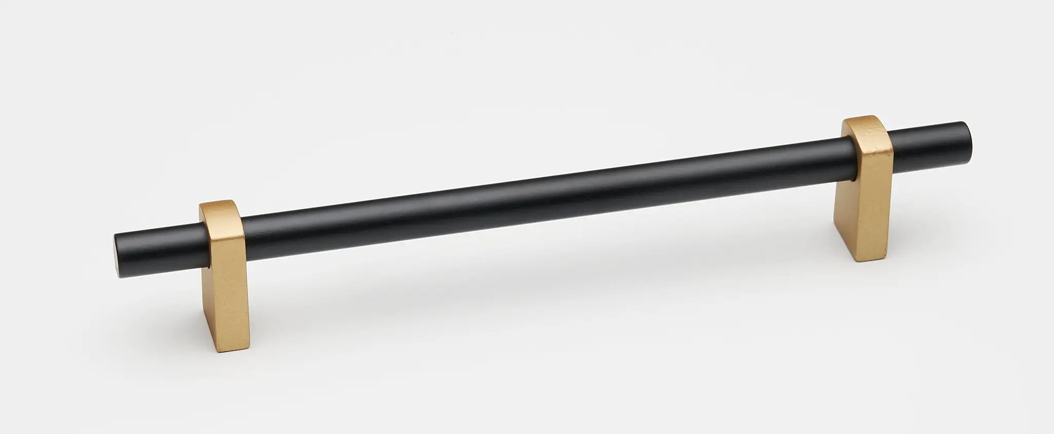 Alno Vita Bella 8" Pull Smooth Bar by Alno