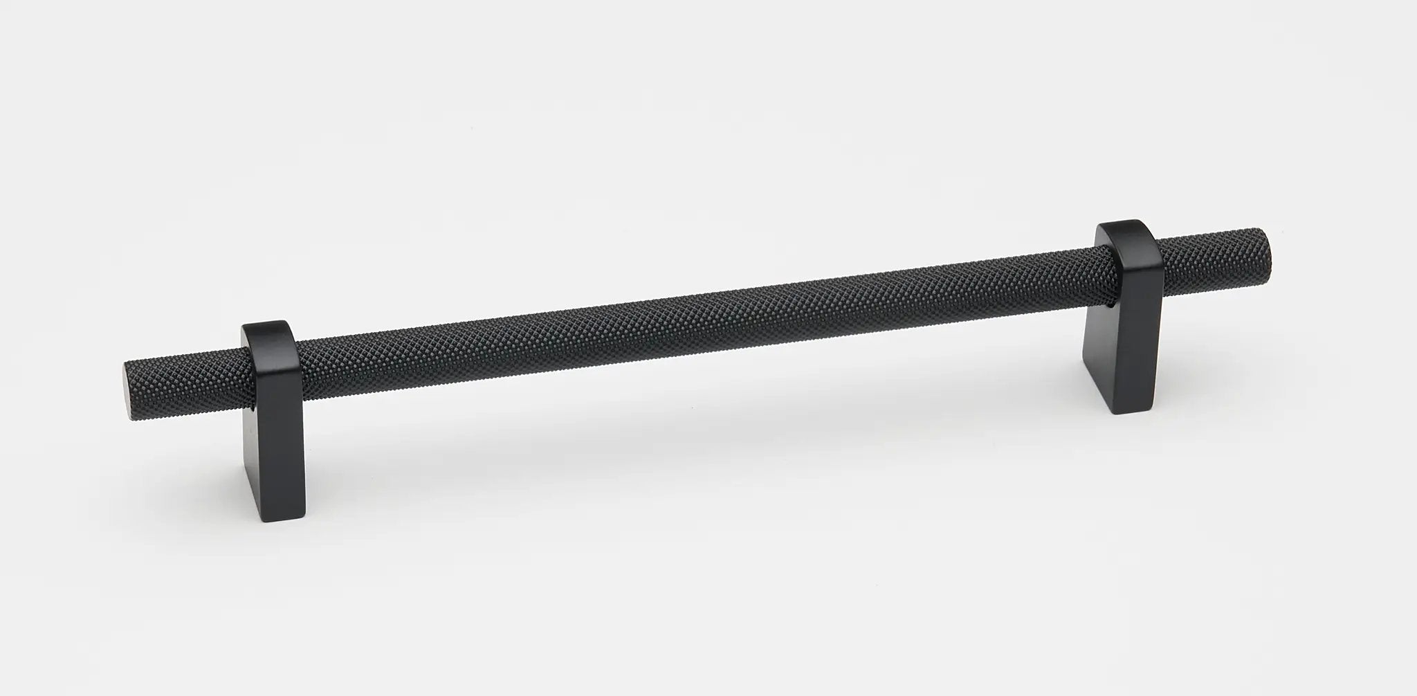 Alno Vita Bella 8" Pull Knurled Bar by Alno