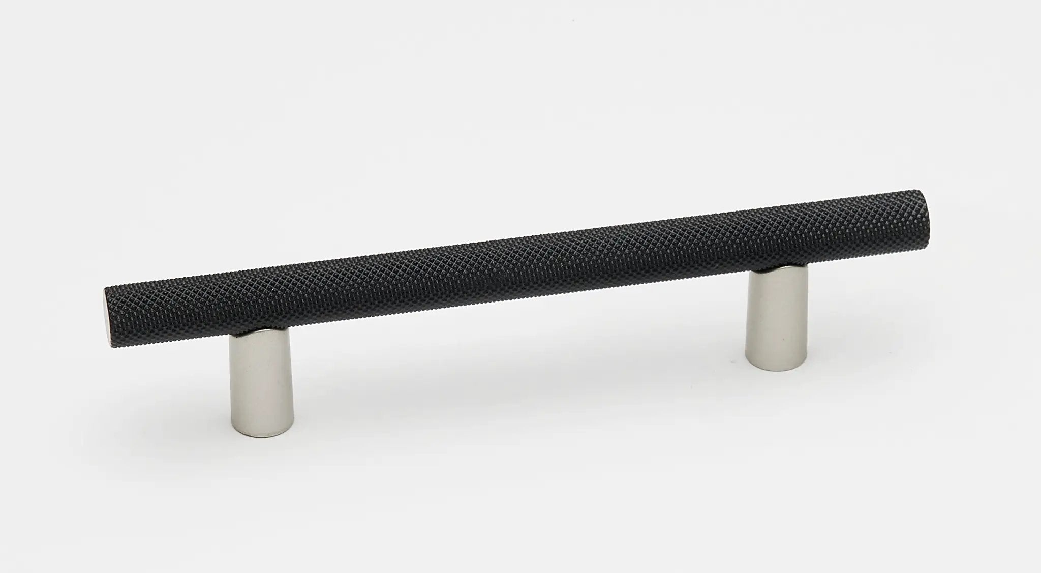 Alno Vita Bella 3 1/2" Pull Knurled Bar by Alno