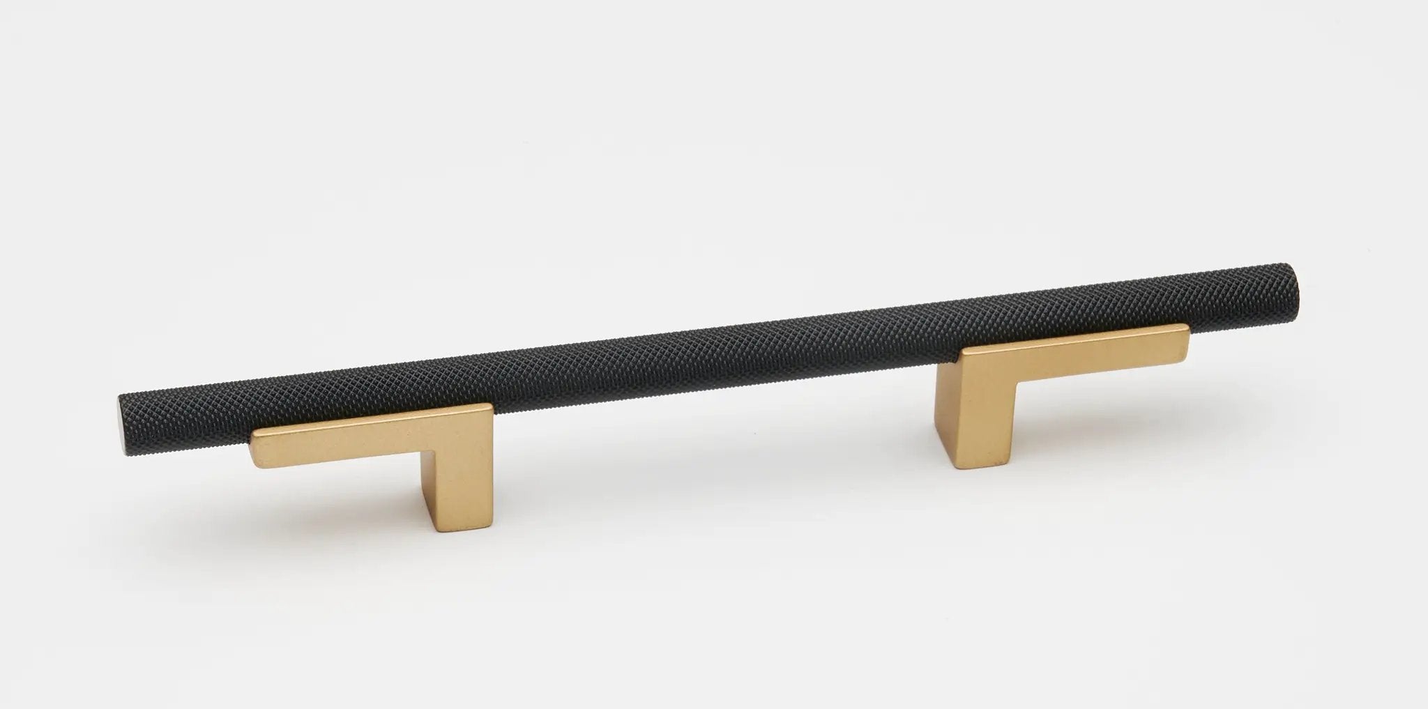 Alno Vita Bella 3" Pull Knurled Bar by Alno