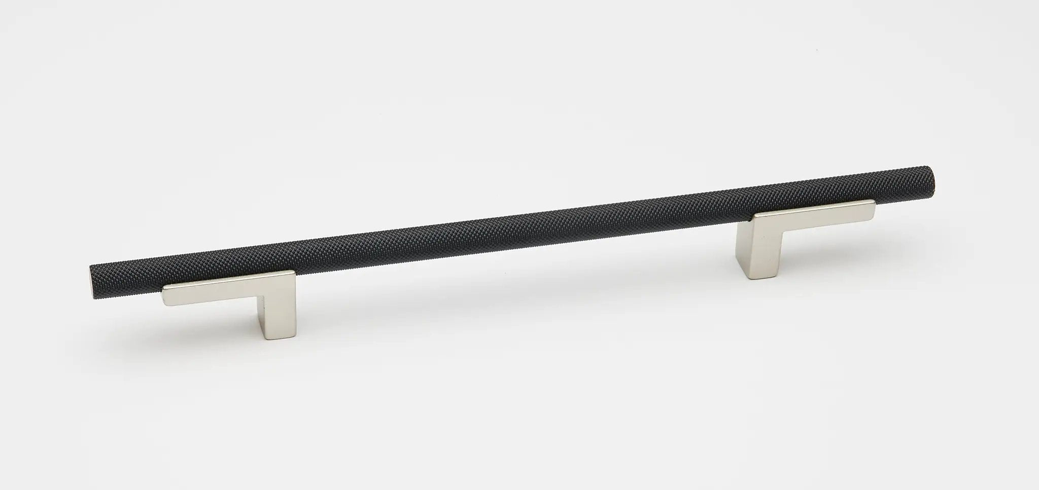 Alno Vita Bella 8" Pull Knurled Bar by Alno