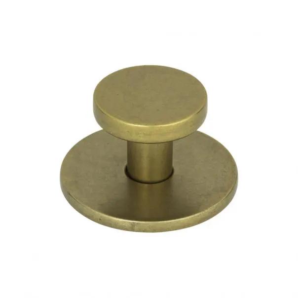 Atlas Dot Knob 1 1/4 Inch by Atlas