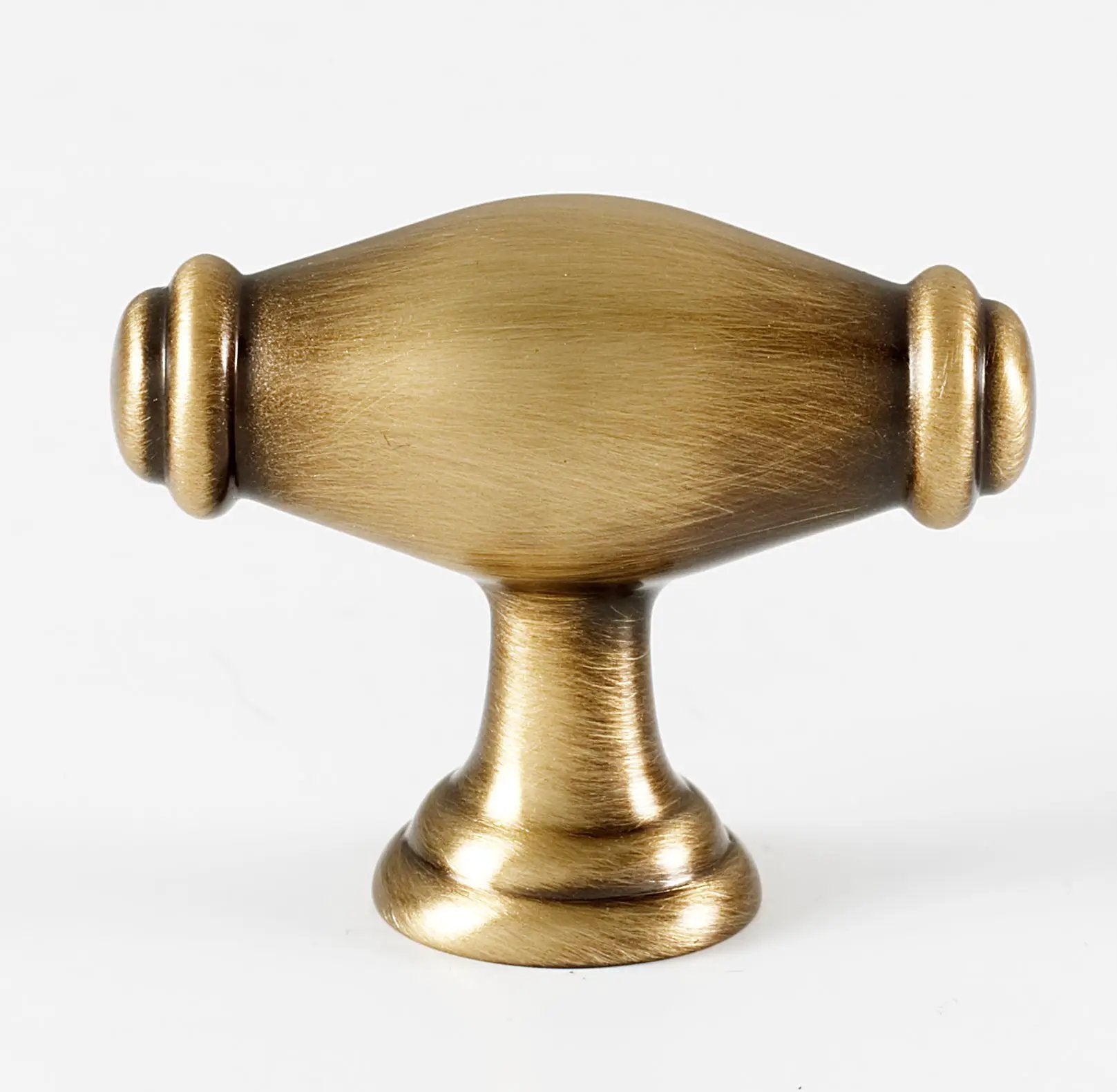 Alno Charlie's 1 3/4" Knob by Alno