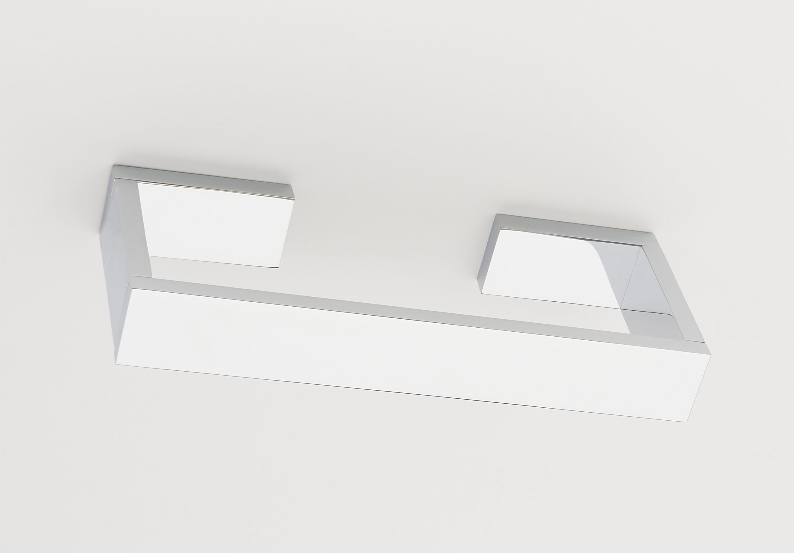 polished chrome towel bar