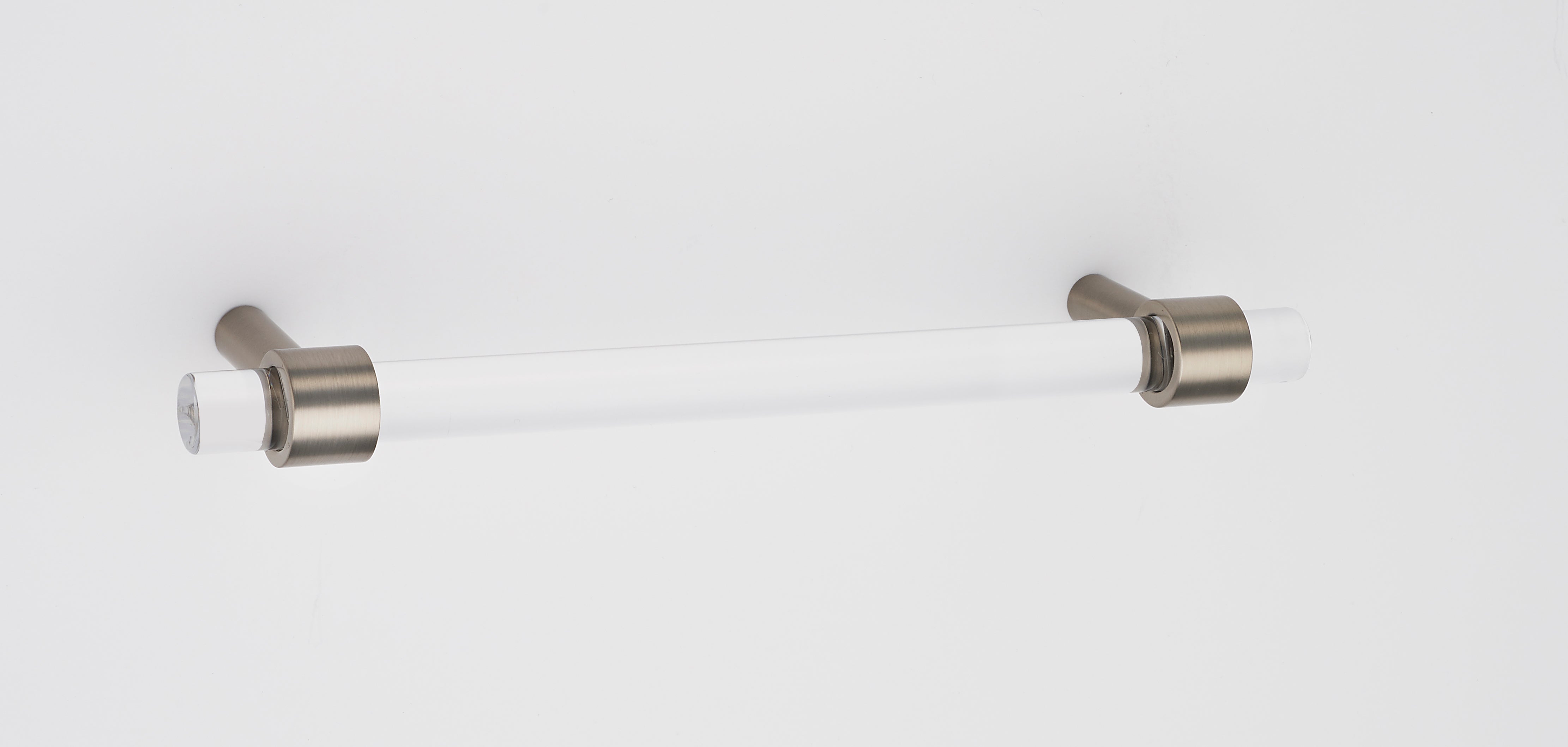 Alno Contemporary Acrylic 8" Pull