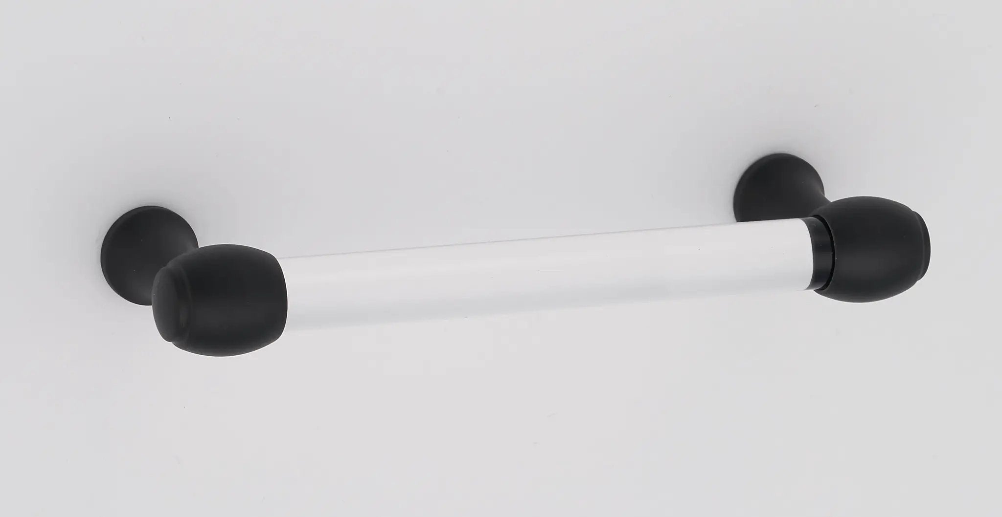 Alno Royale Acrylic 3 1/2" Pull by Alno