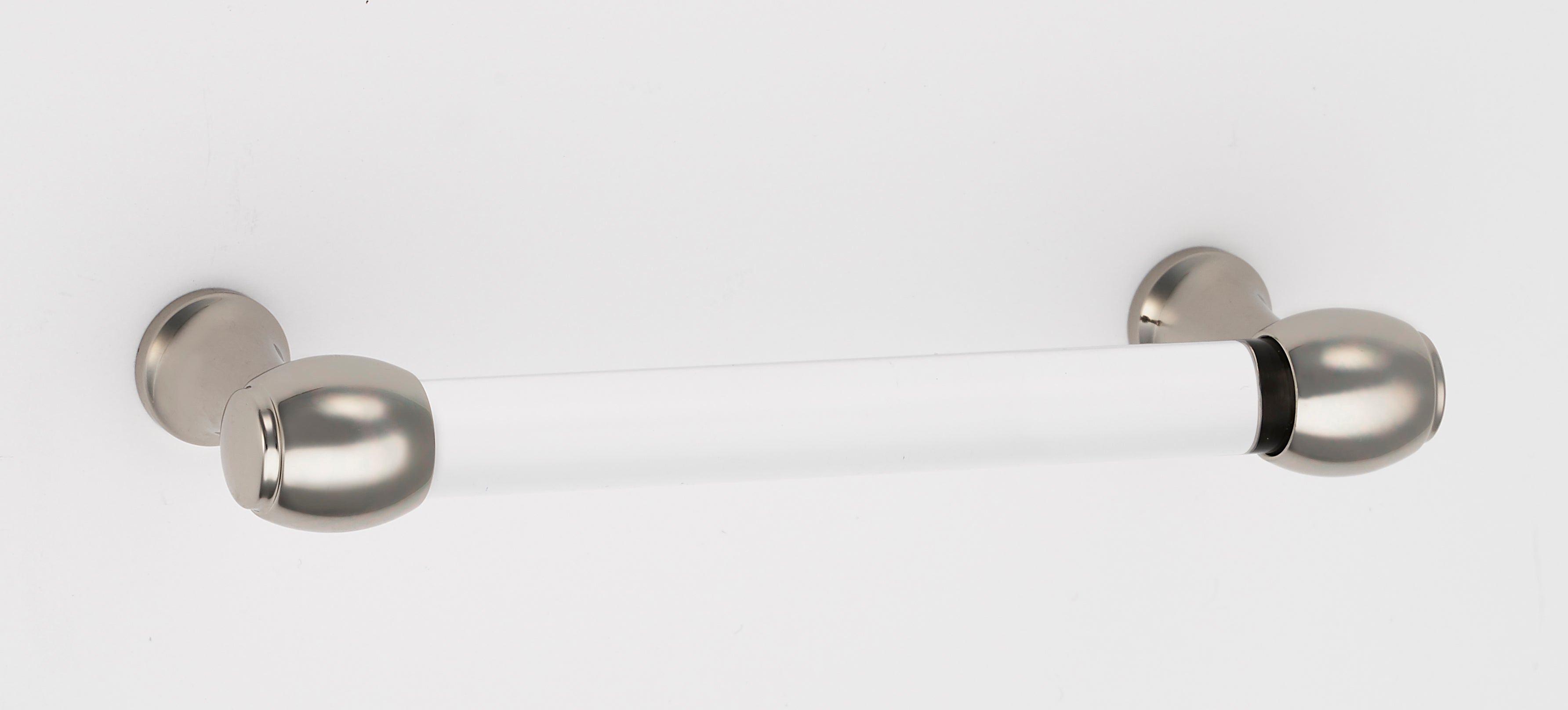 Alno Royale Acrylic 3 1/2" Pull