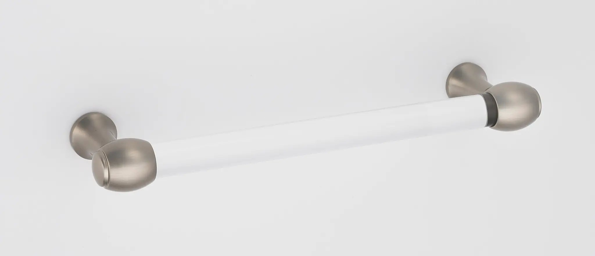 Alno Royale Acrylic 6" Pull by Alno