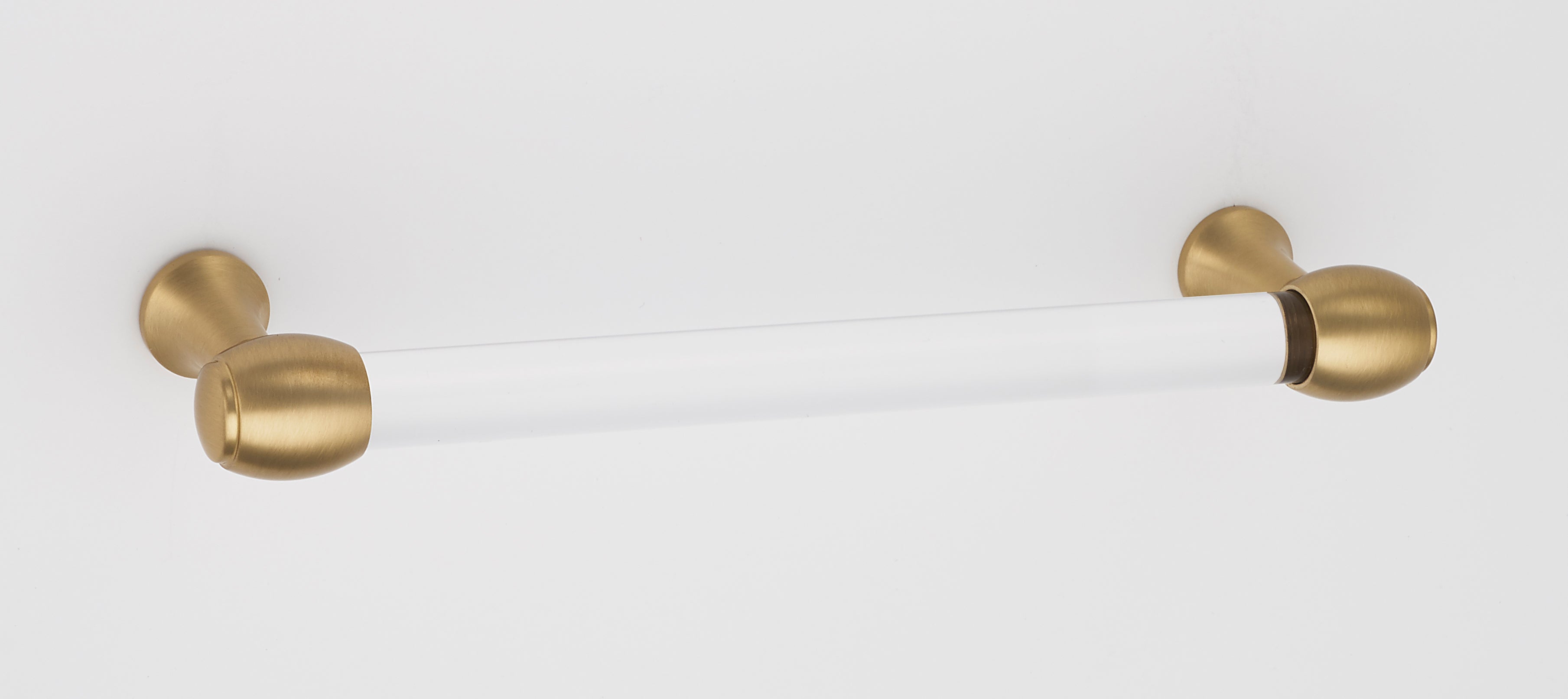 Alno Royale Acrylic 8" Pull