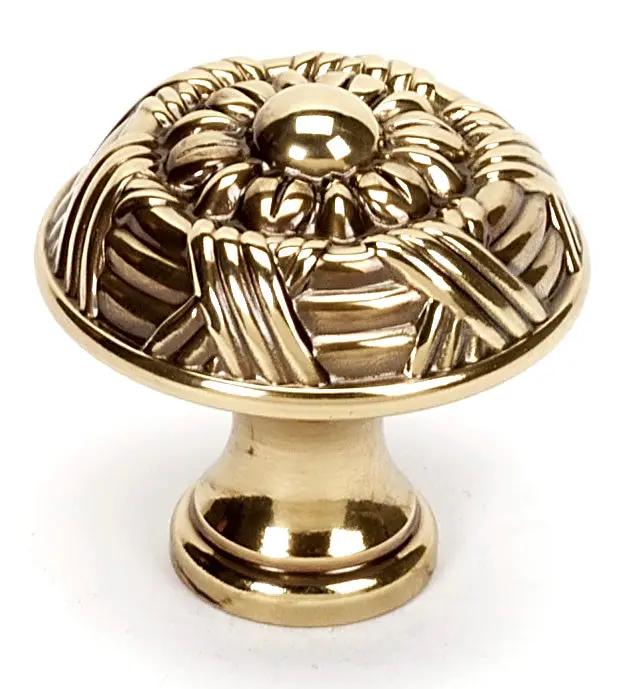 Alno Ribbon & Reed 1 1/4" Knob by Alno