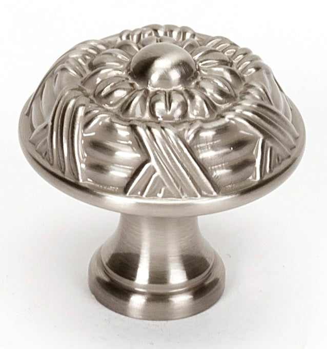 Alno Ribbon & Reed 1 1/4" Knob by Alno