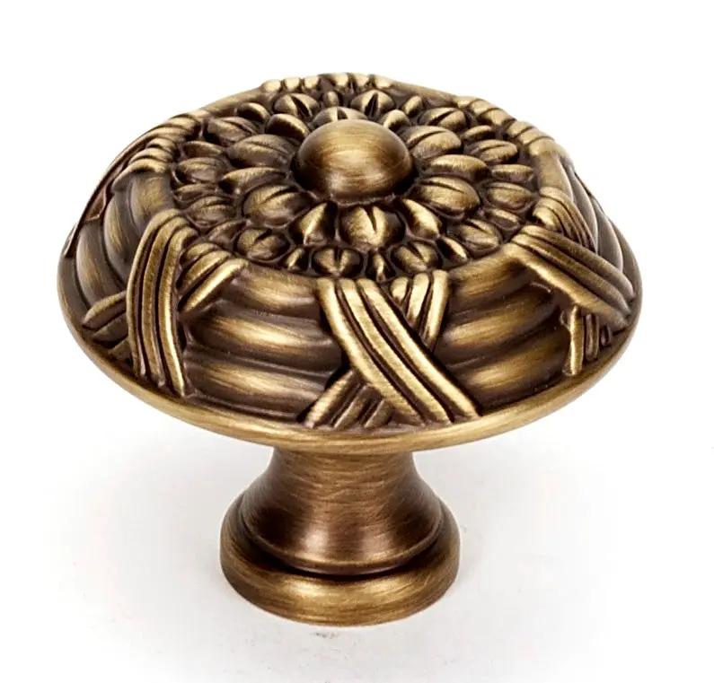 Alno Ribbon & Reed 1 1/2" Knob by Alno