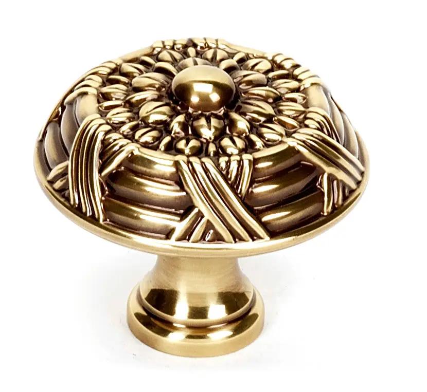 Alno Ribbon & Reed 1 1/2" Knob by Alno