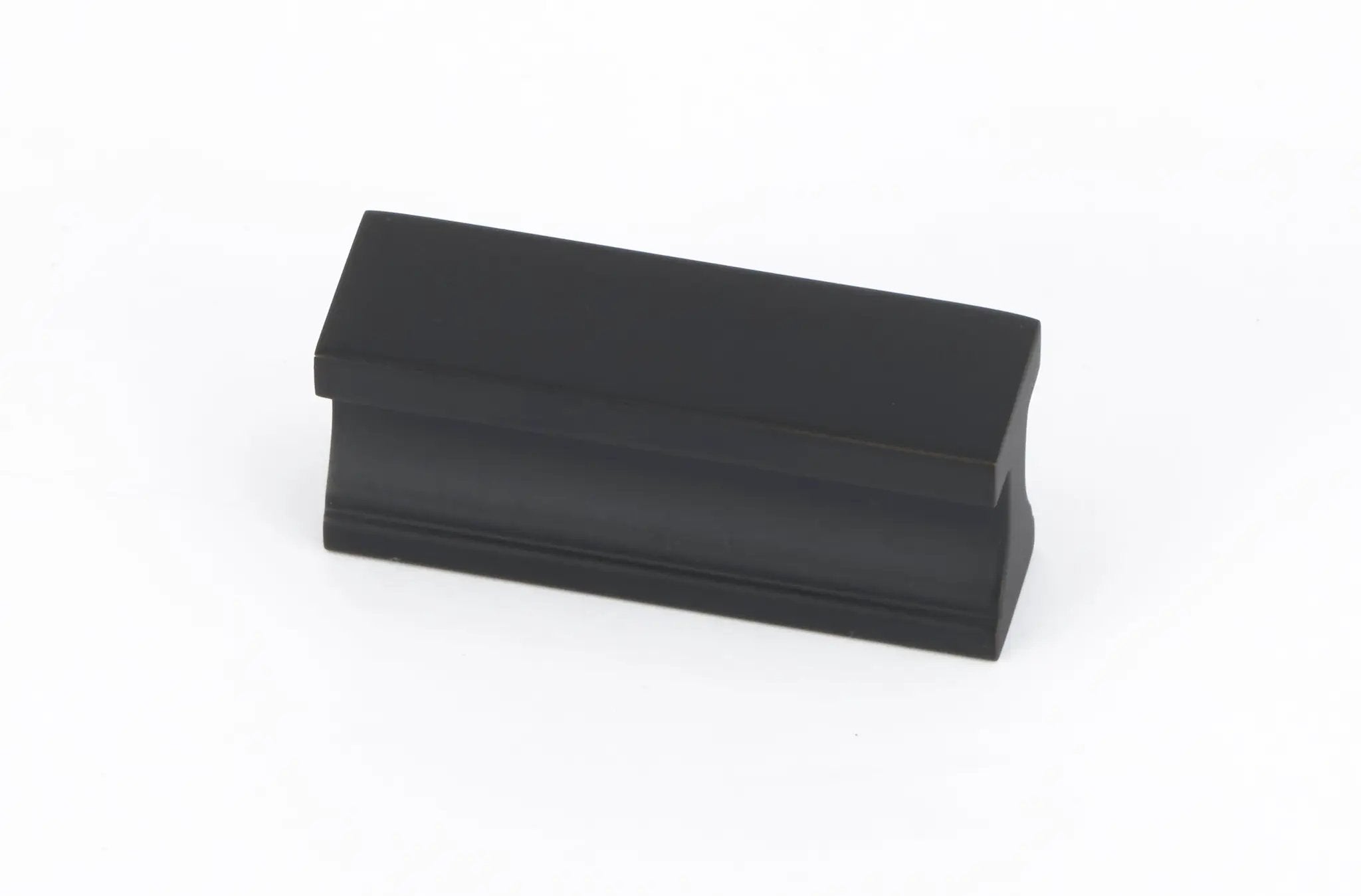 Alno Linear 1 1/2" Pull by Alno