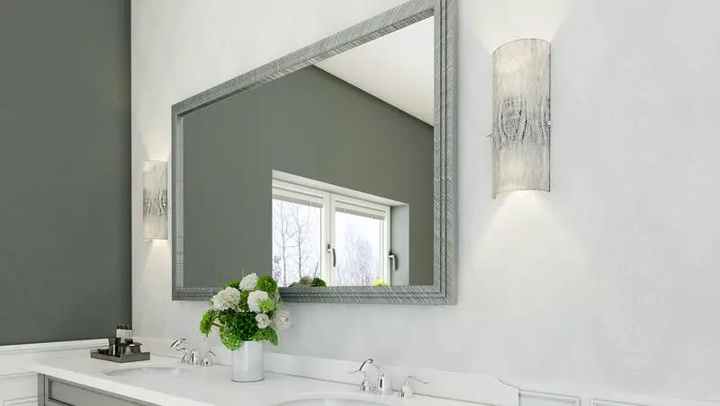 chrome wall mount light