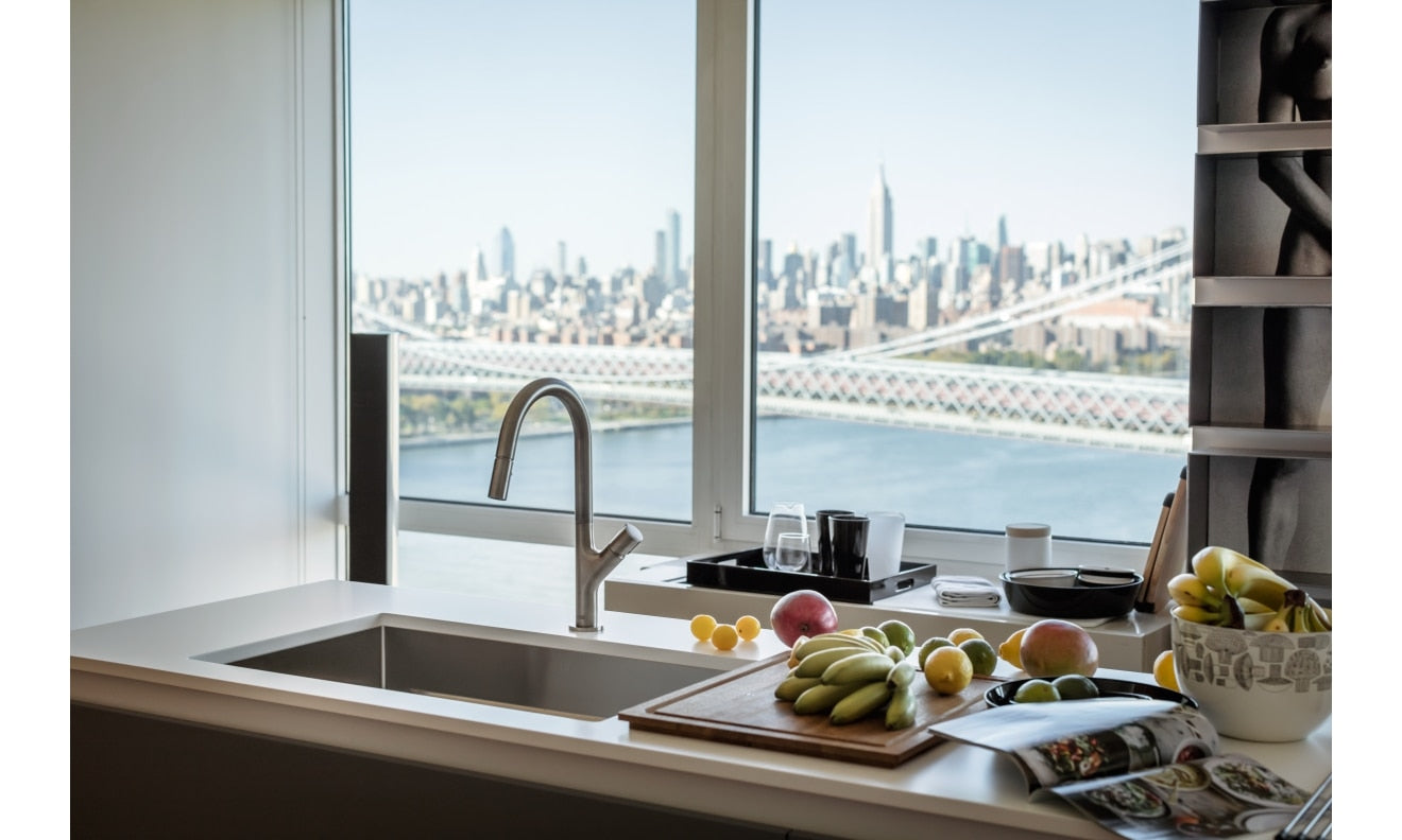 stainless steel sink