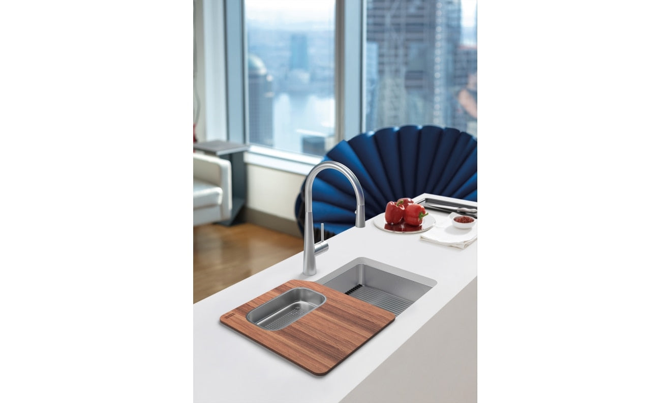 stainless steel sink