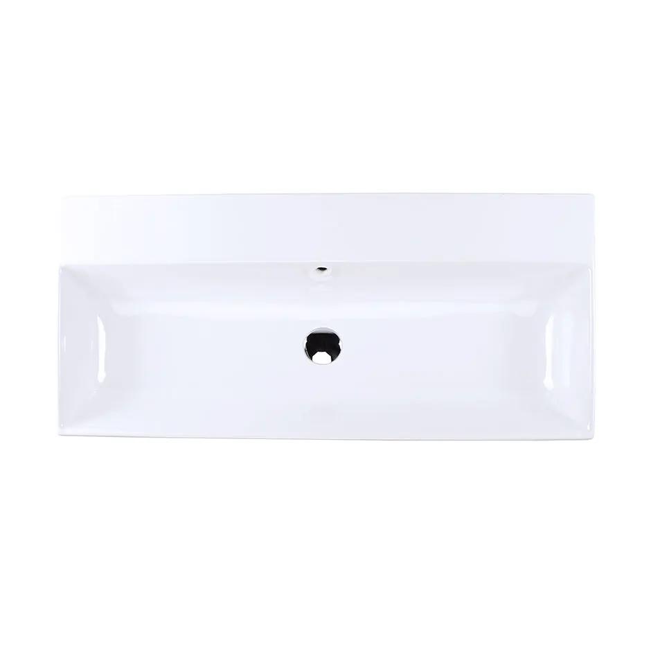 white sink