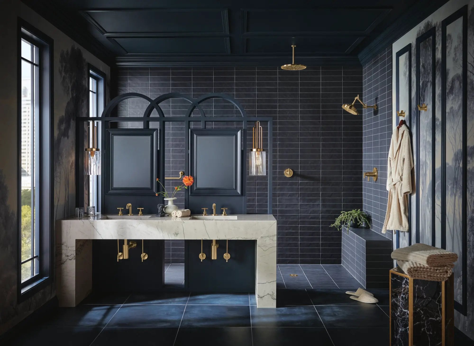 luxe gold shower head