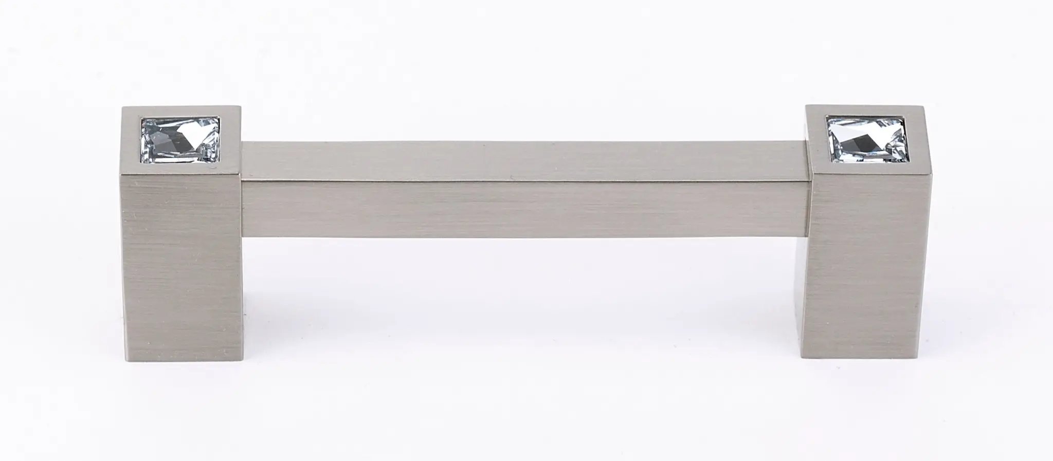 Alno Contemporary Il Crystal 3 1/2" Pull by Alno