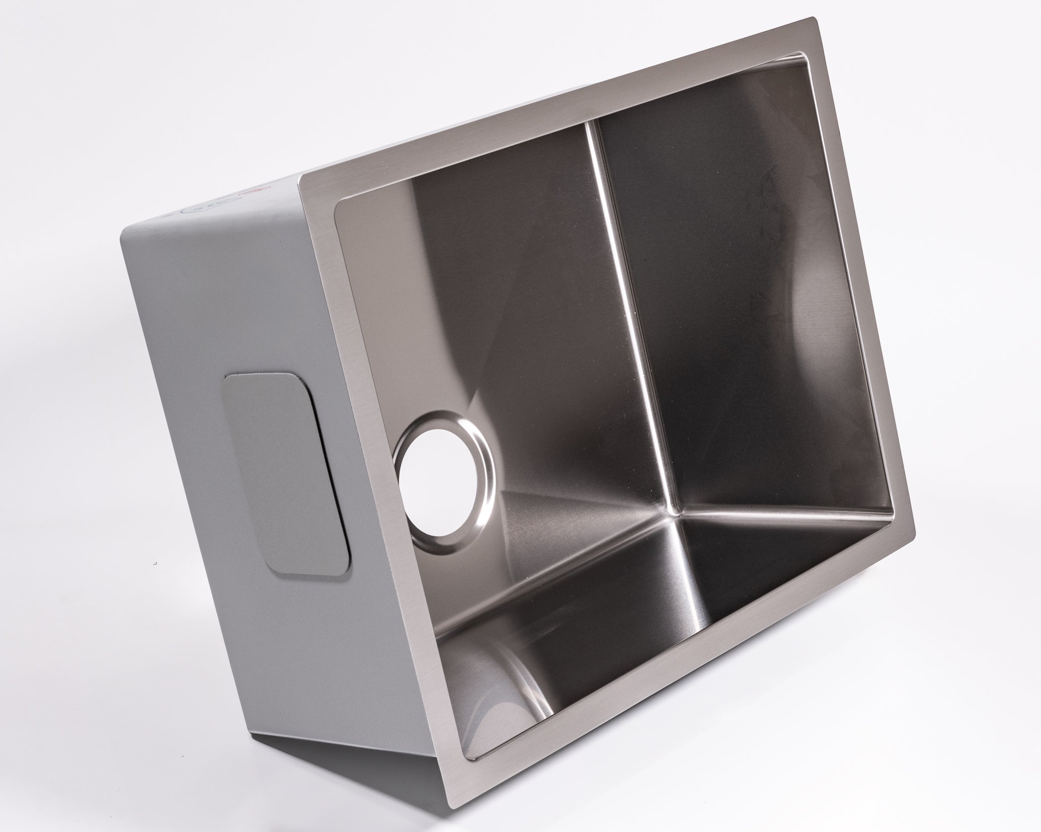 stainless steel kitchen sink