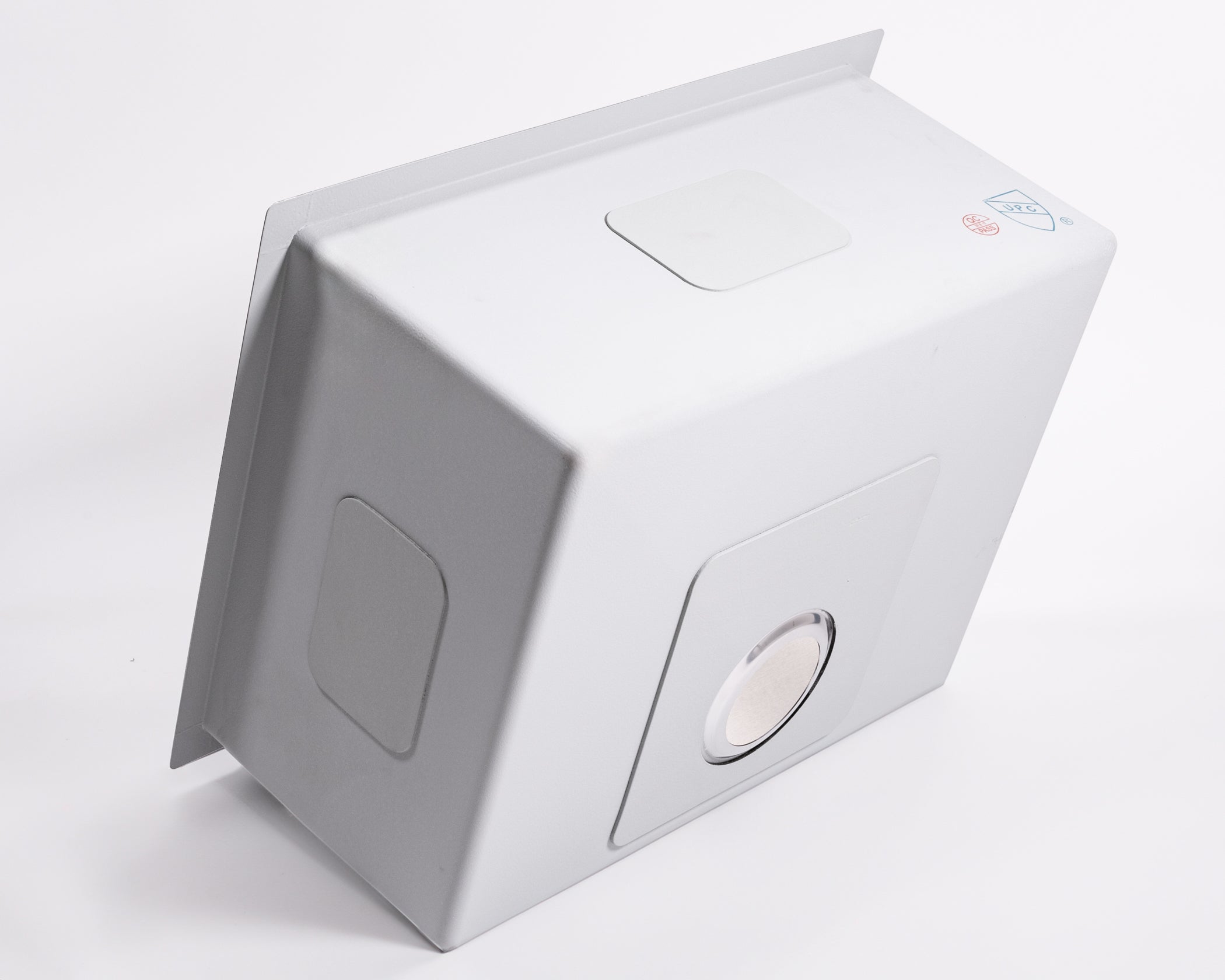 stainless steel kitchen sink