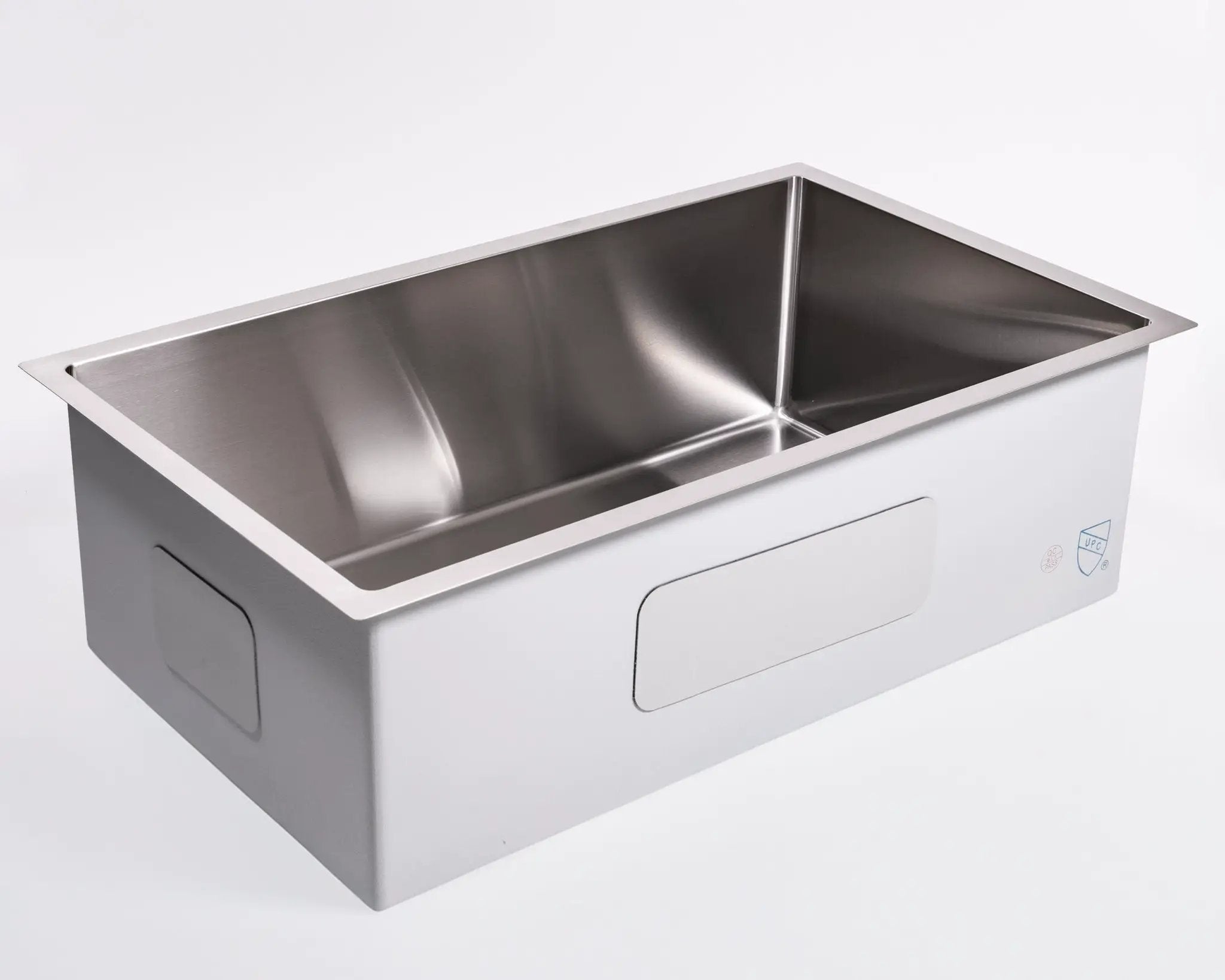 stainless steel kitchen sink