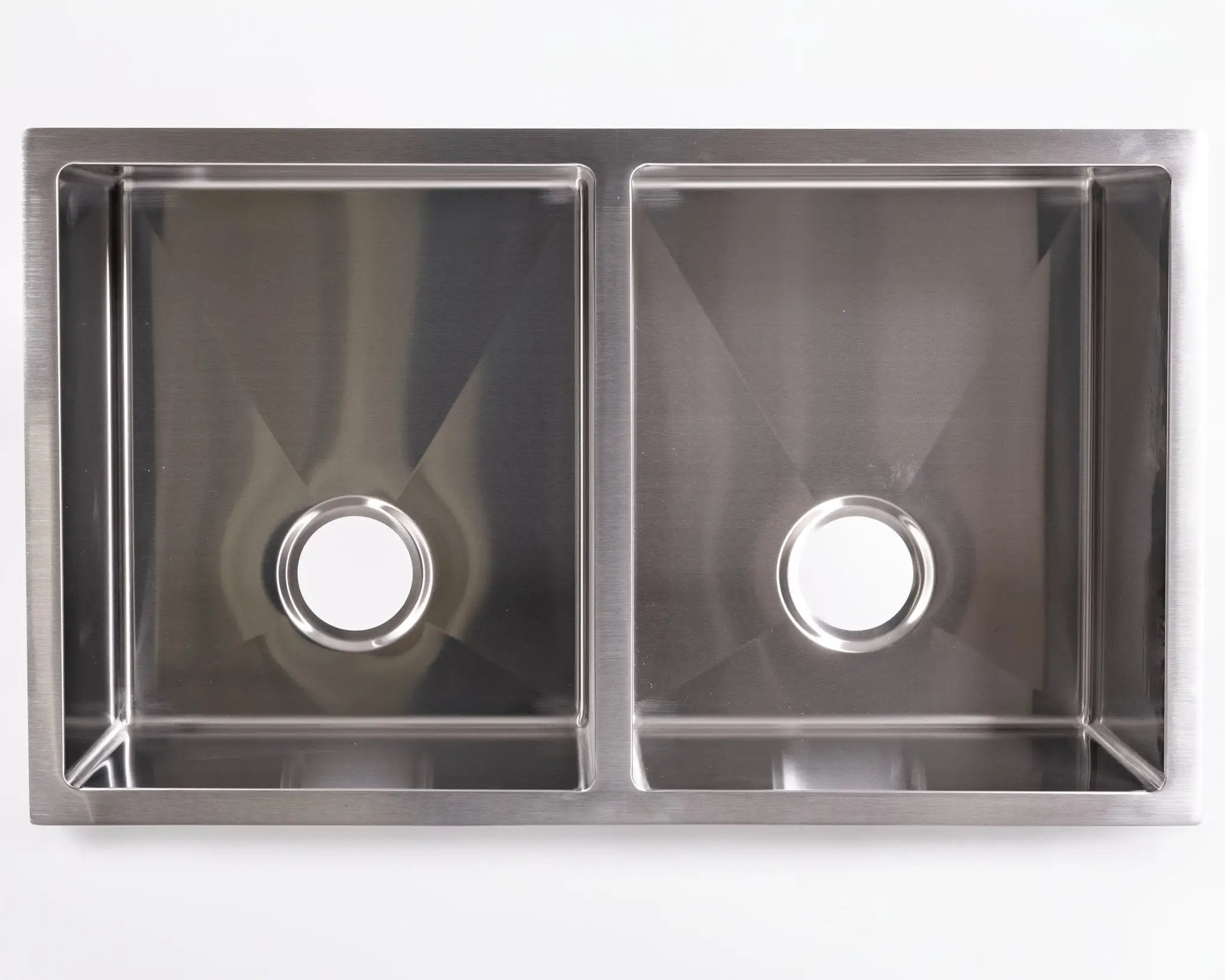 stainless steel kitchen sink