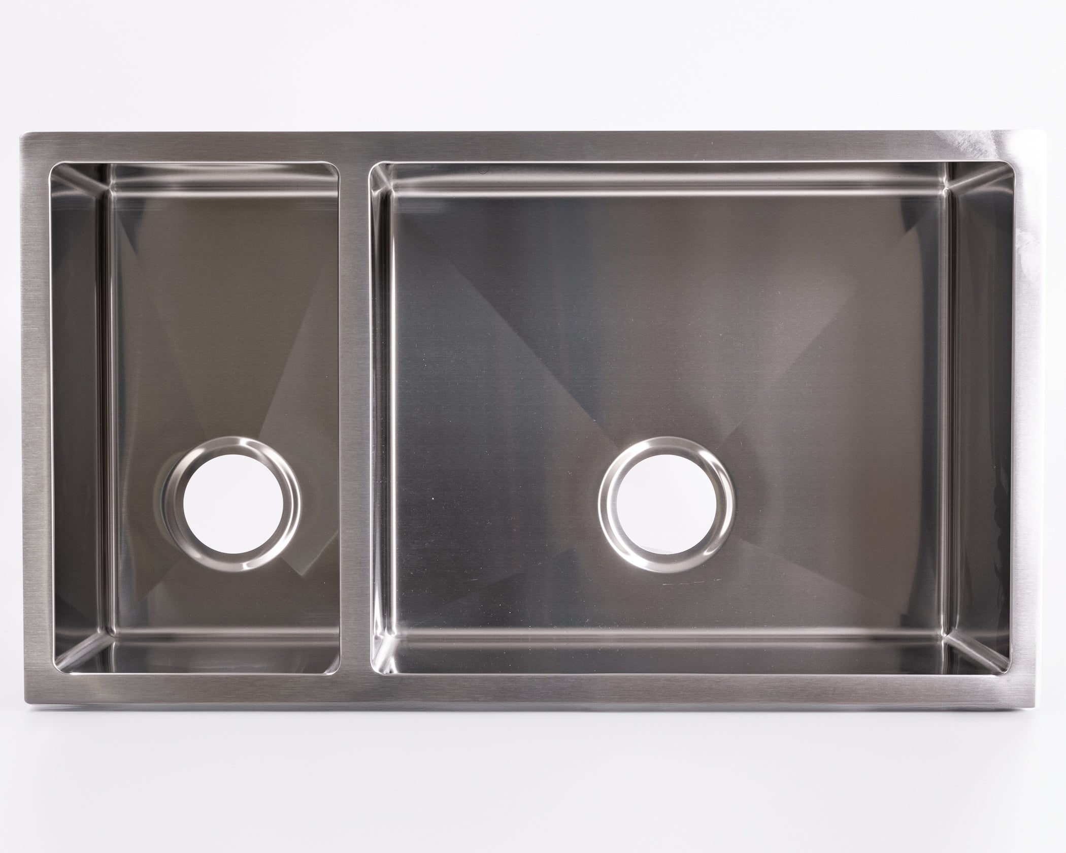 stainless steel kitchen sink