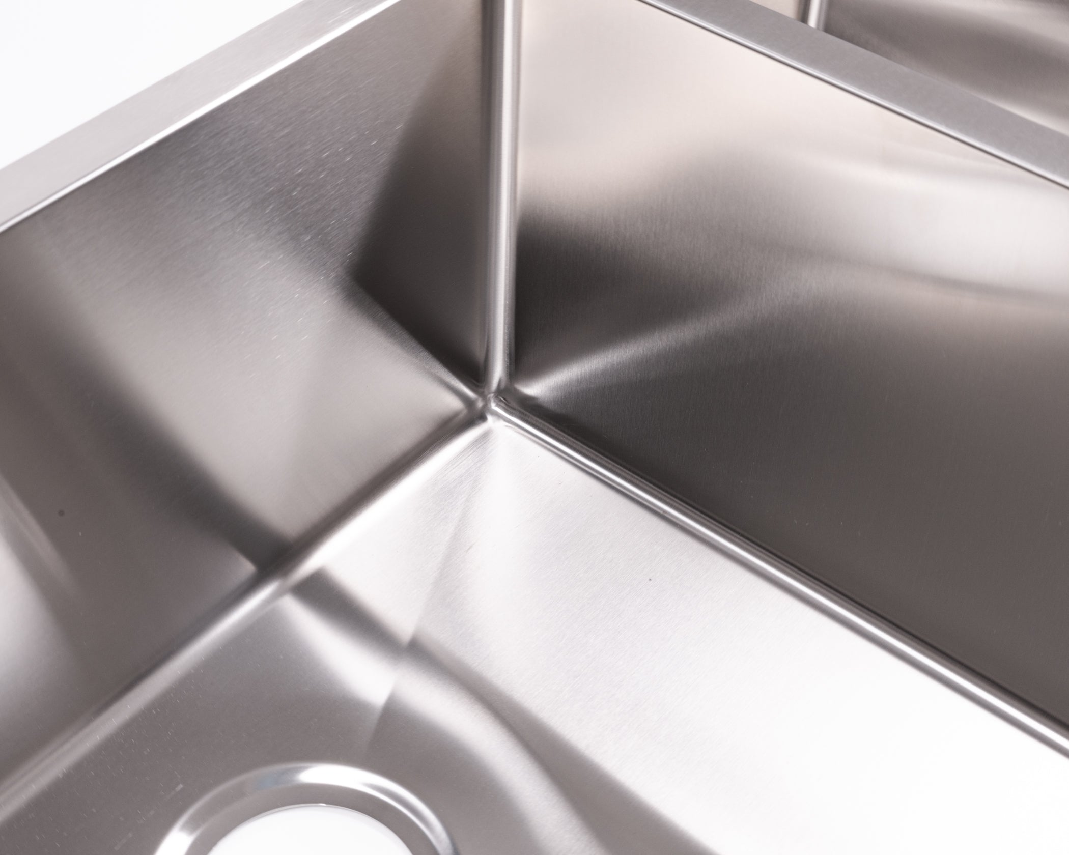stainless steel kitchen sink