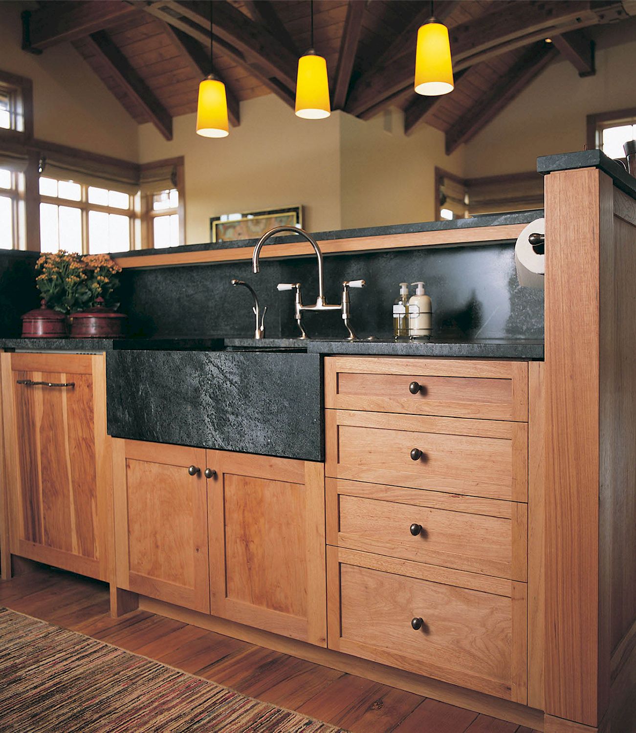 bronze medium cabinet pull