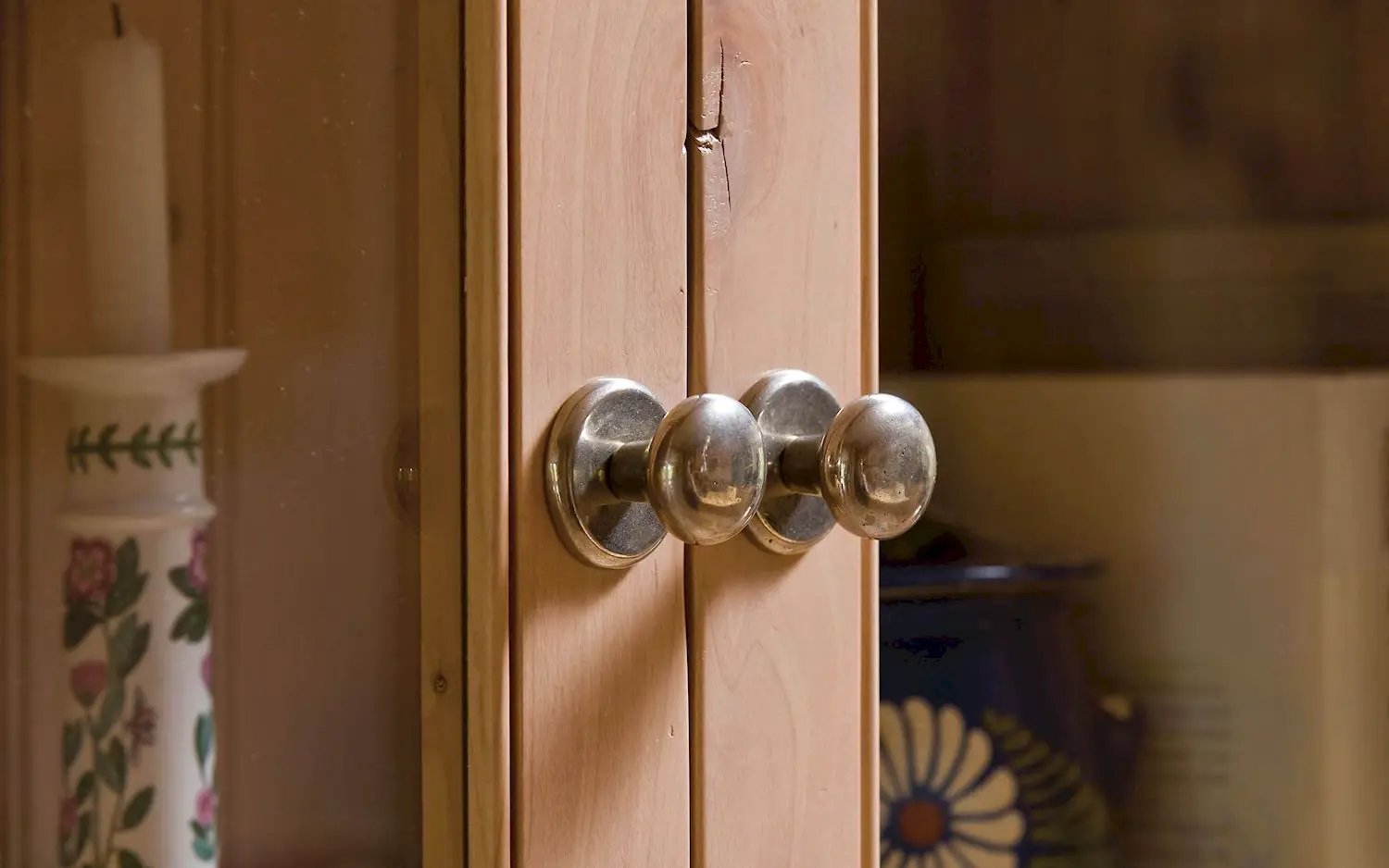 white bronze medium cabinet knob