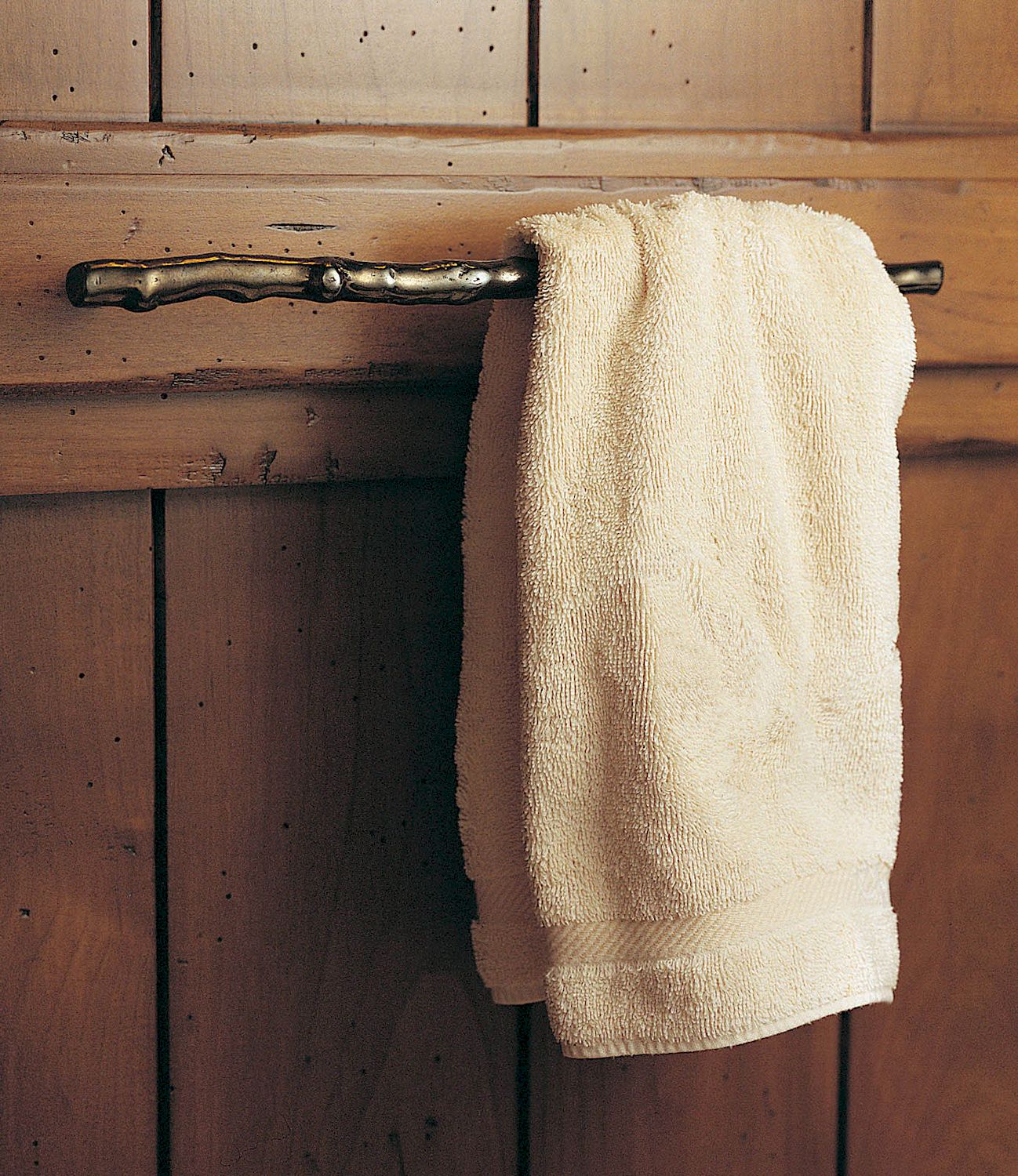 bronze medium cabinet pull