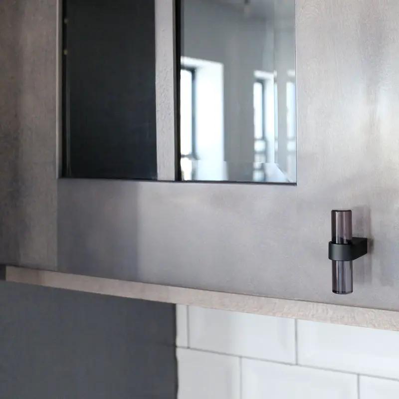 smoke acrylic,matte black knob