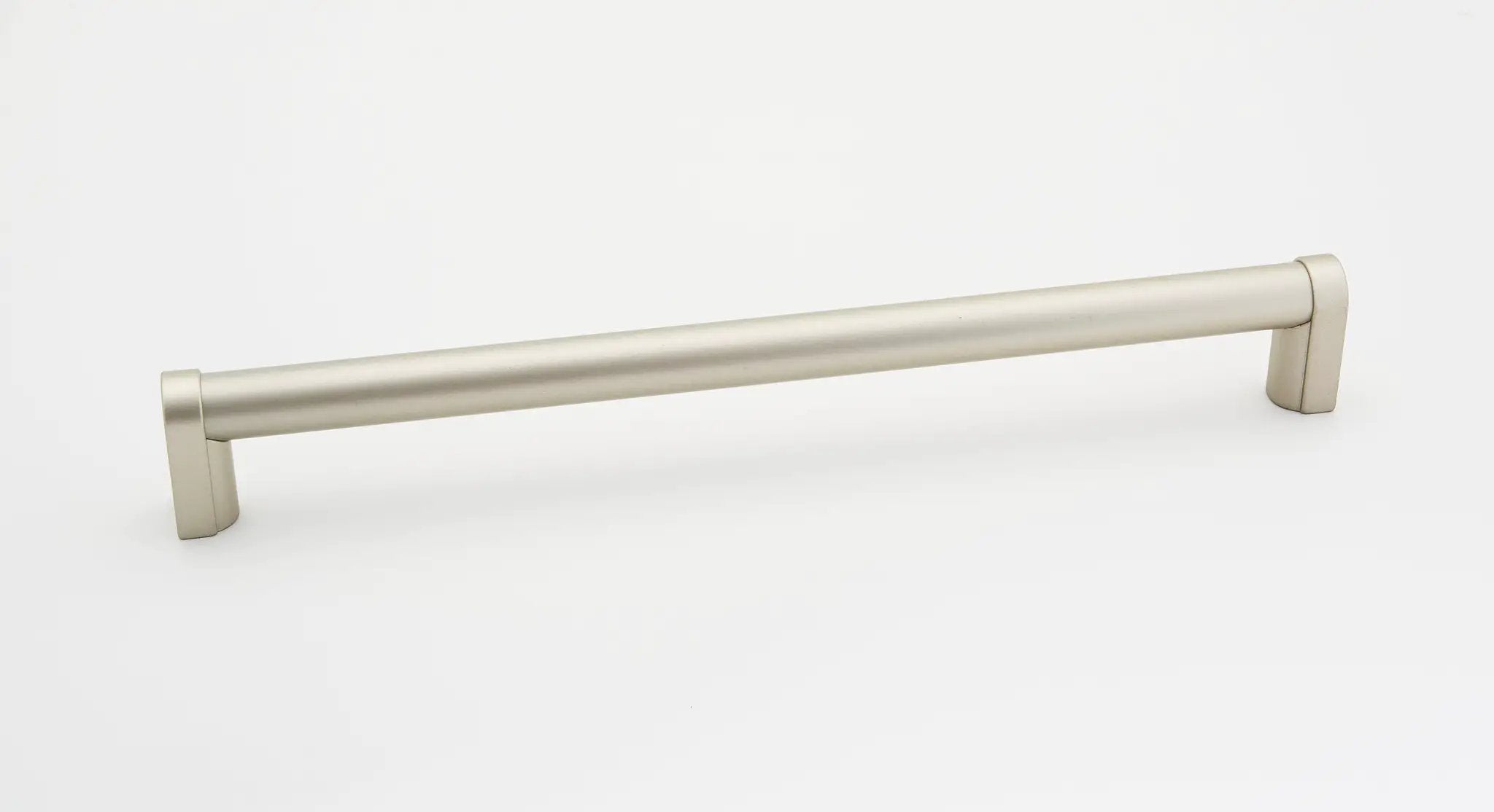 Alno Alta Moda 18" Appliance Pull Smooth Bar by Alno
