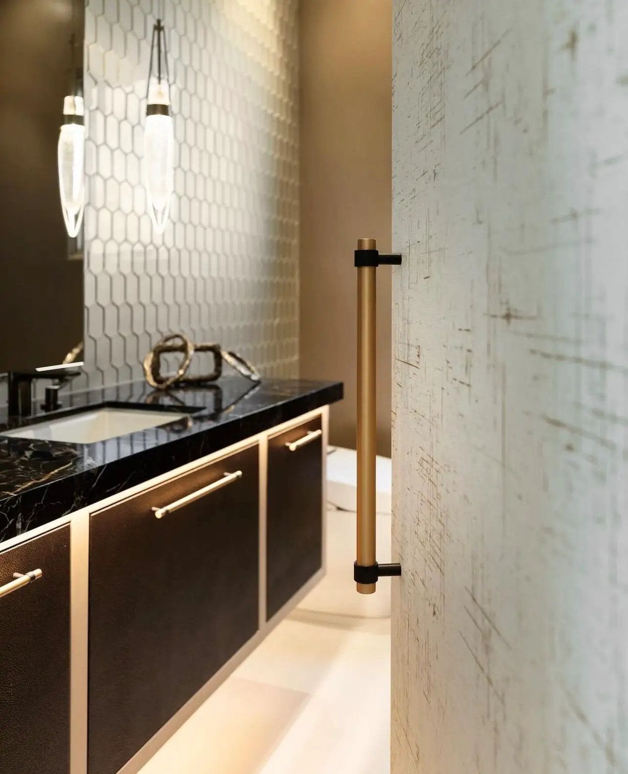 cabinet pull