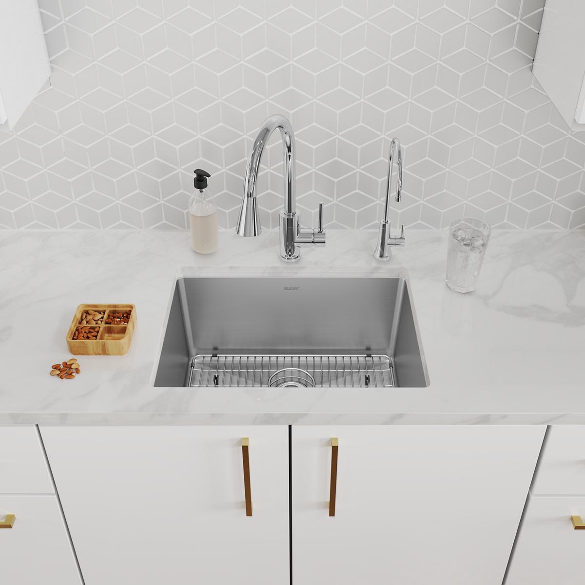 chrome beverage faucet