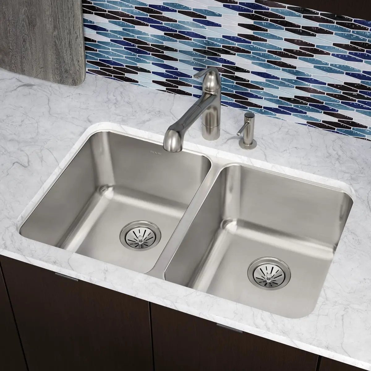 lustrous satin double bowl undermount sink