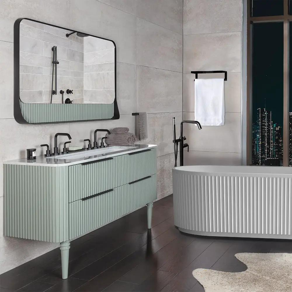 gloss white tub