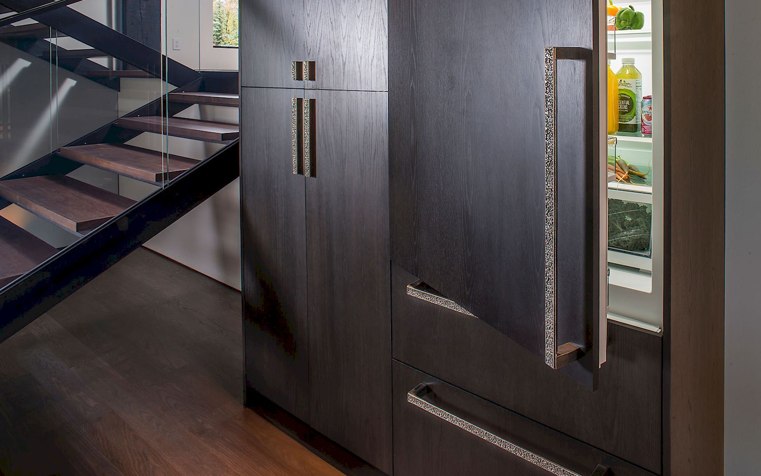 bronze medium cabinet pull