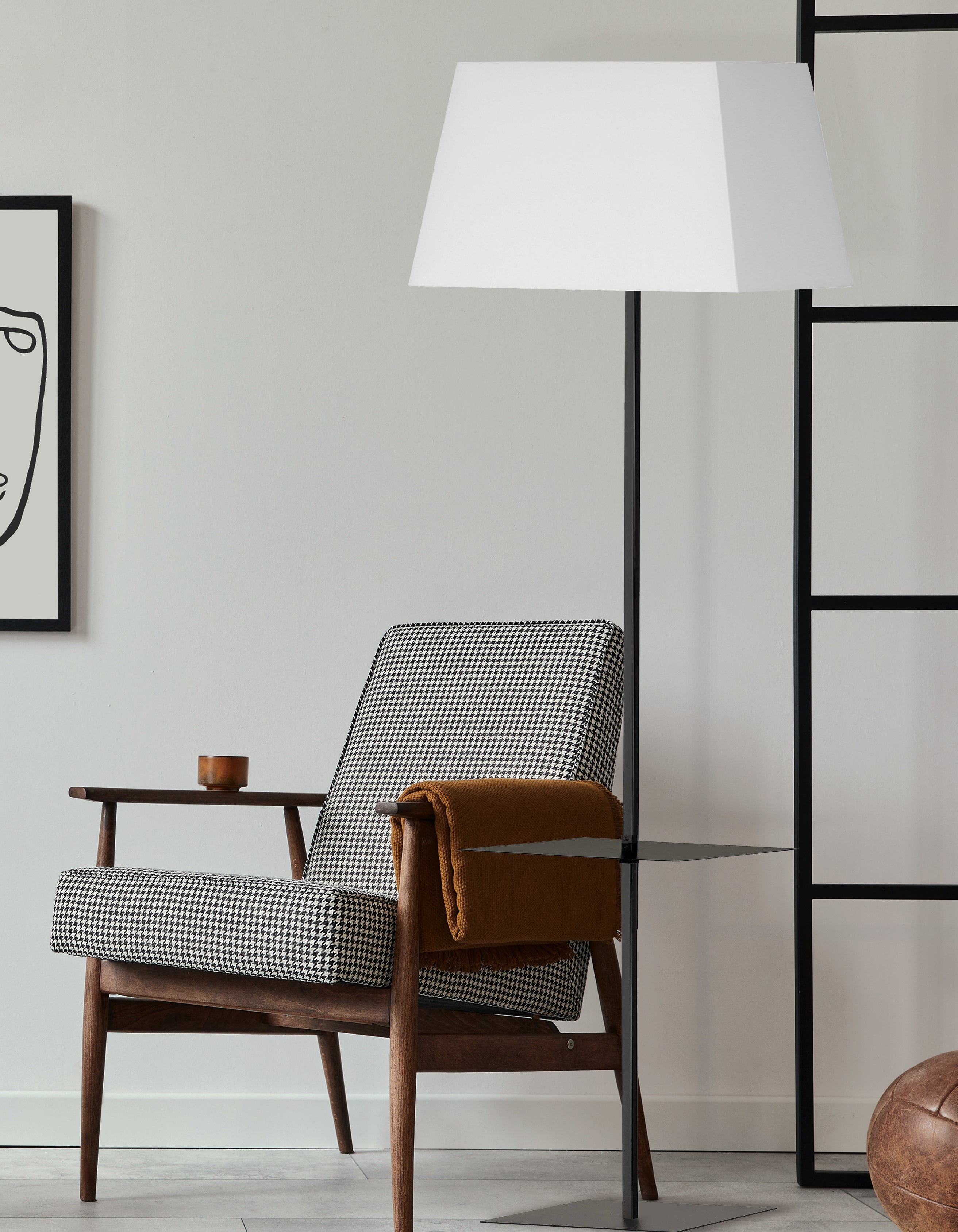 matte black table lamp