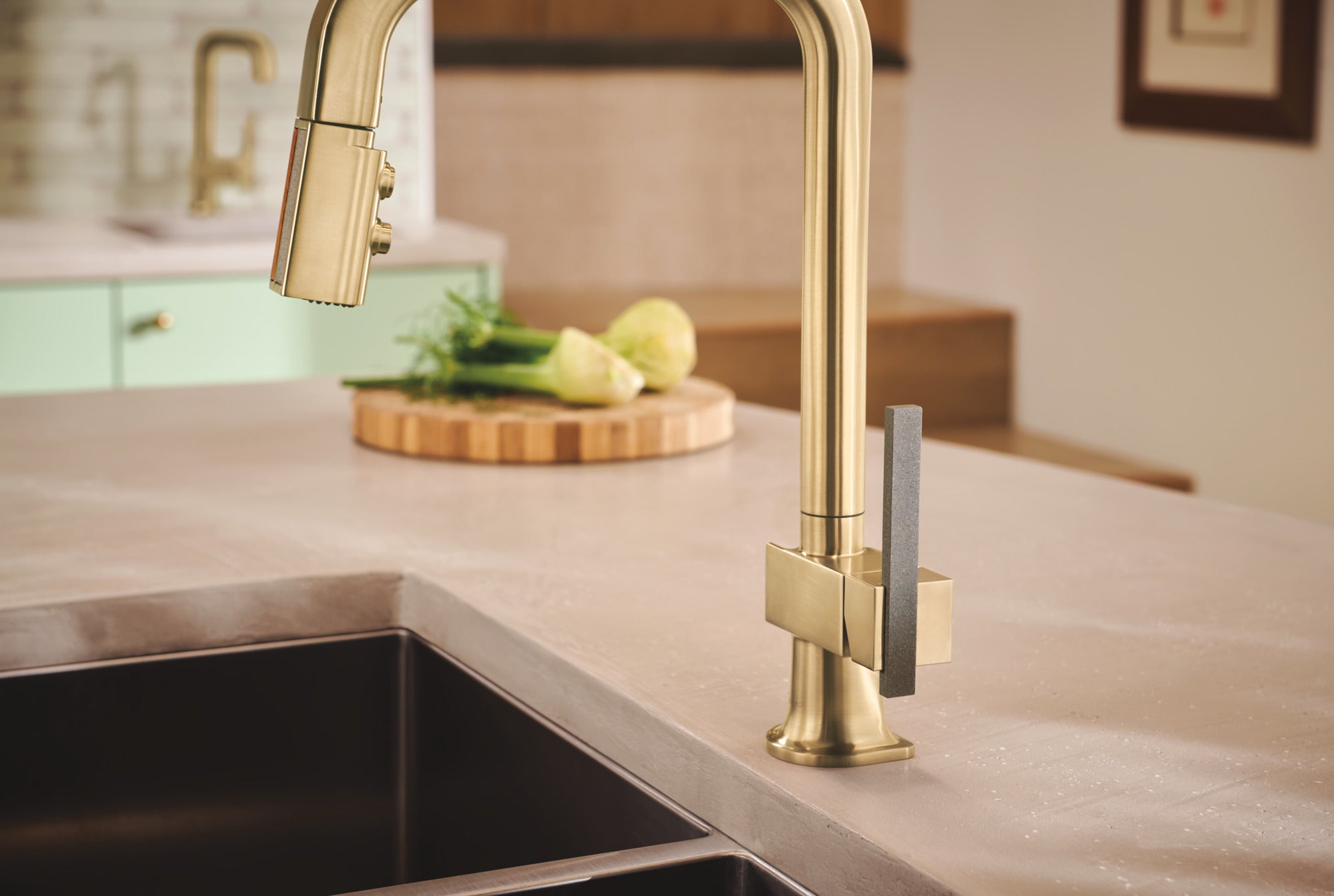 luxe gold handle kit?