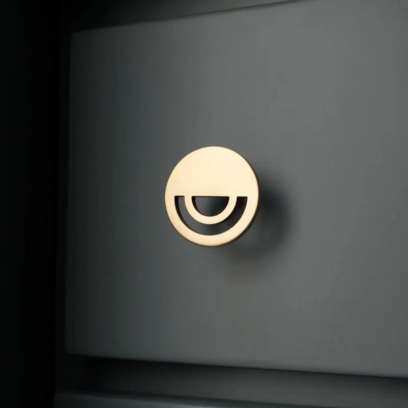 satin brass knob