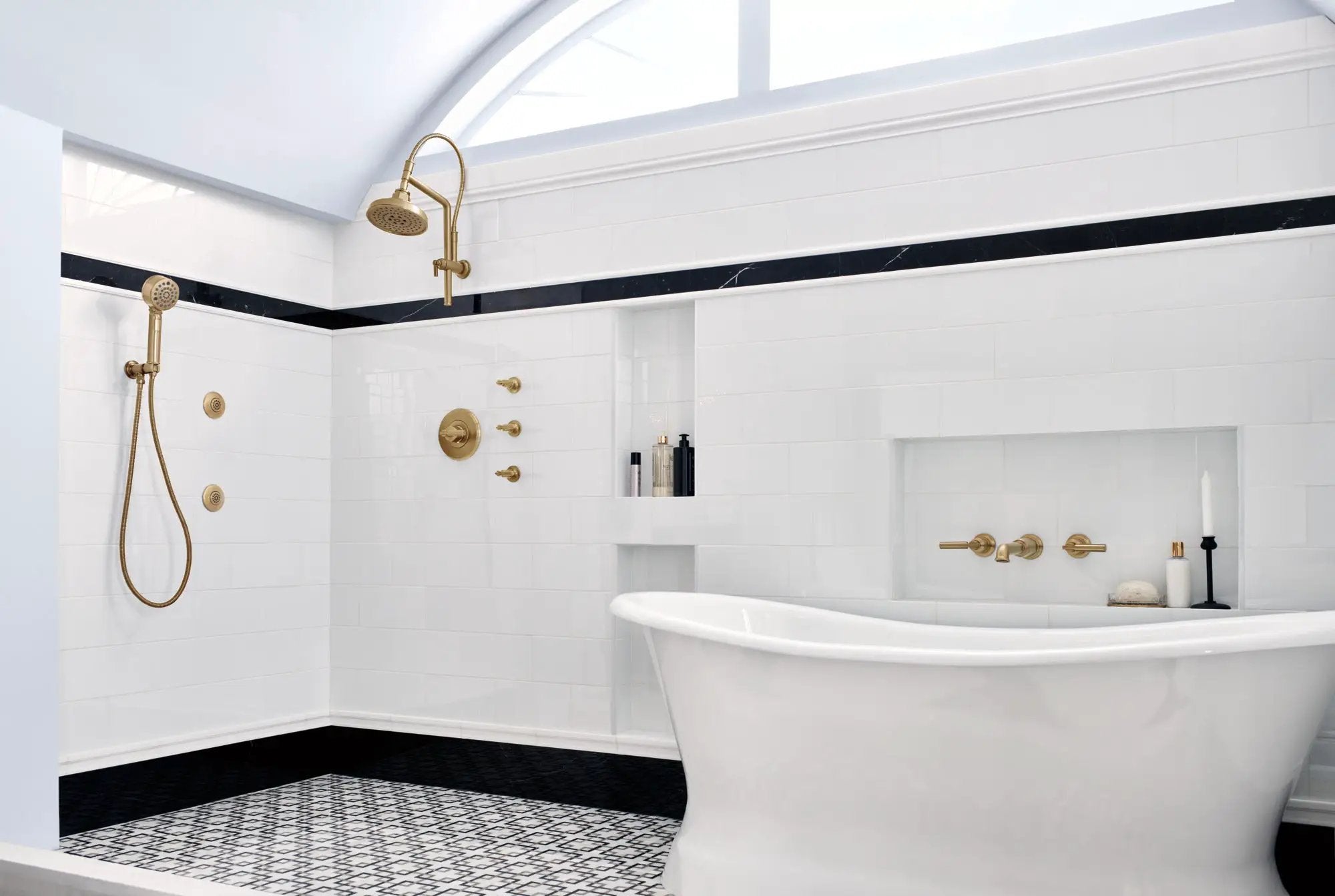 luxe gold shower head