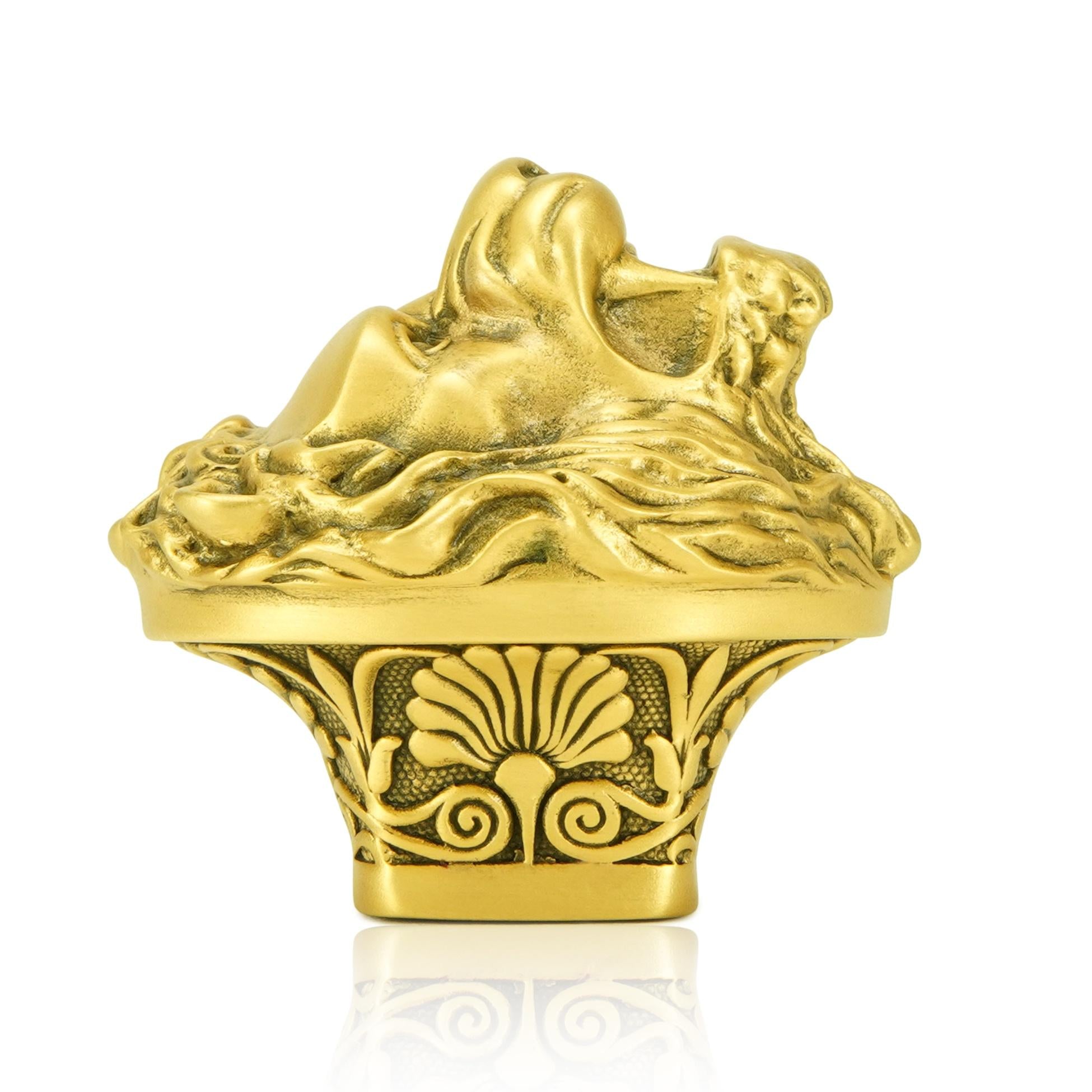 museum gold knob
