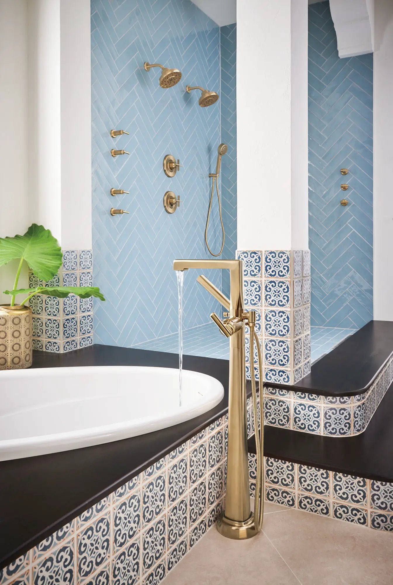 luxe gold tub filler
