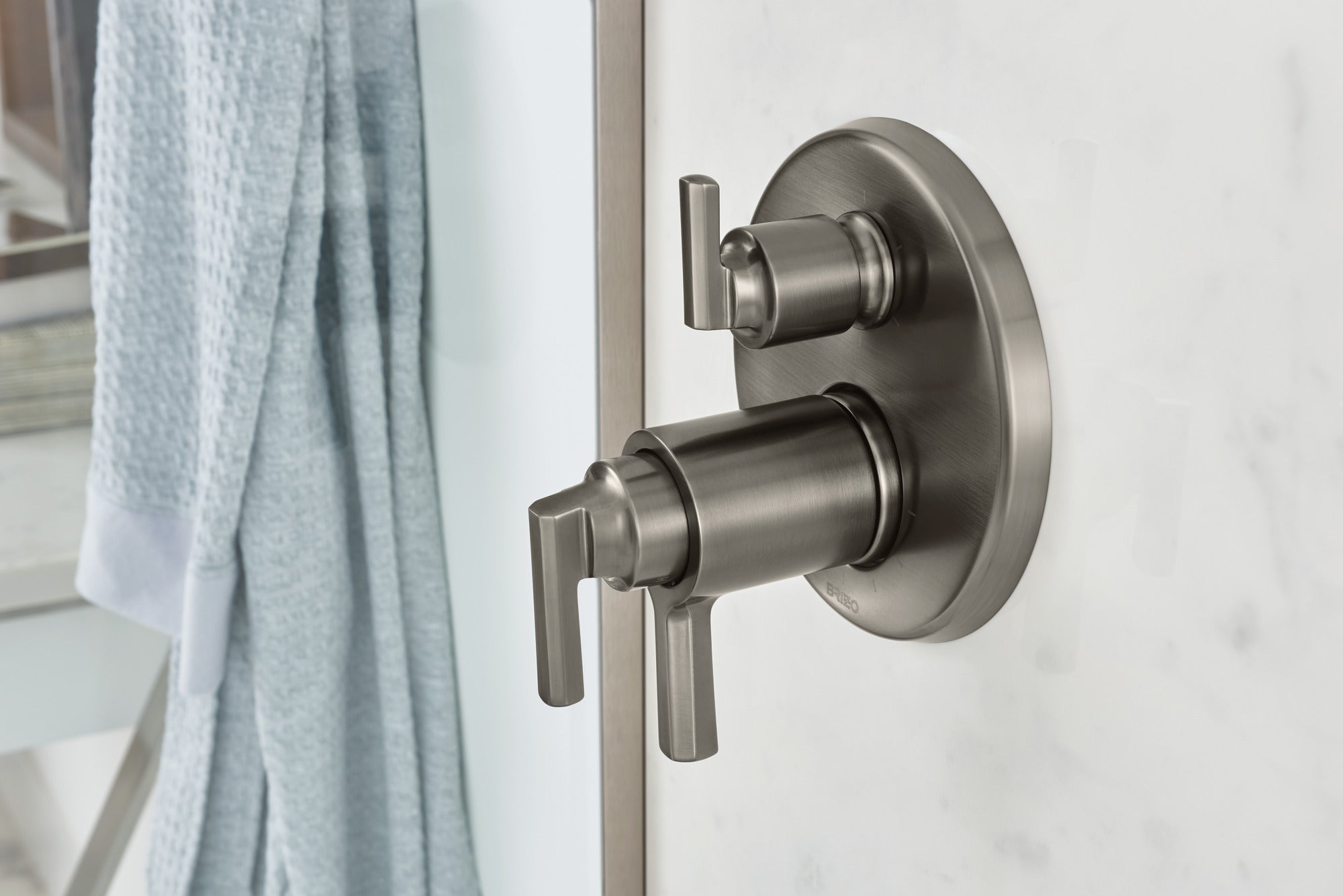 luxe steel diverter trim