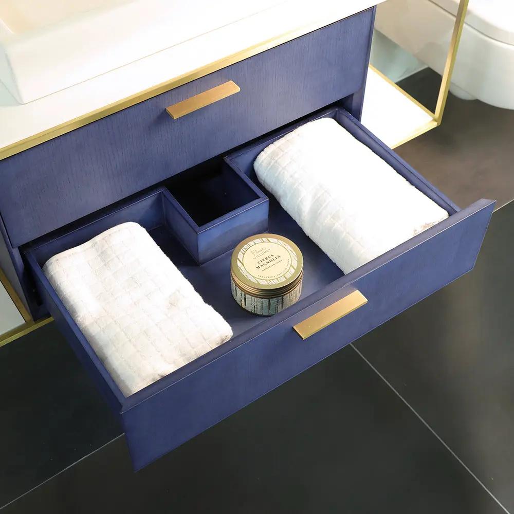 fluttini detailing front side vanity