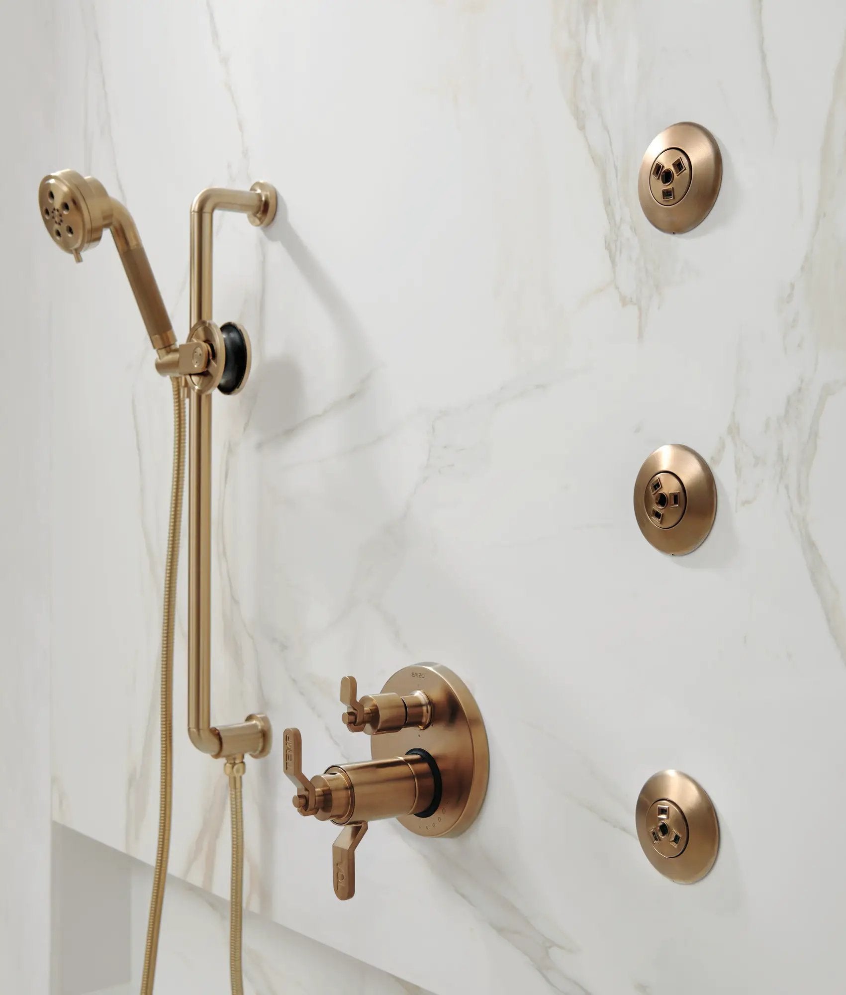 luxe gold diverter trim