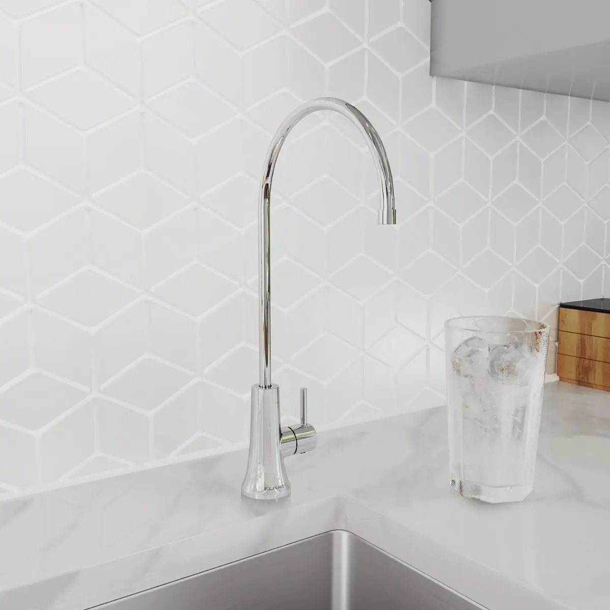 chrome beverage faucet